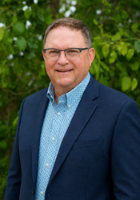 Robert Fobes headshot